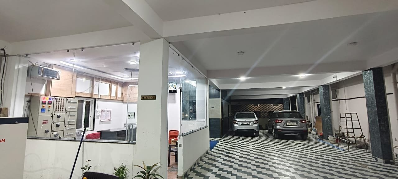 24 Hour Check In Hotel in Mantralayam